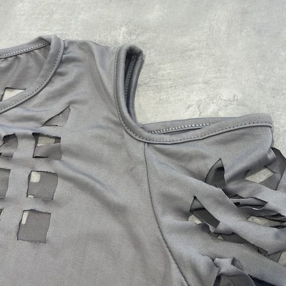 Top - Picture 5 of 7